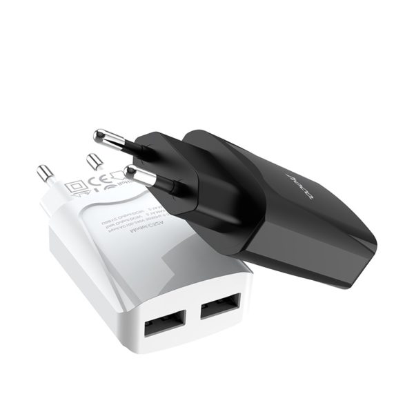 Prémium minőségű HOCO hálozati töltő C52A 2xUSB 2,1A fehér - Image 3