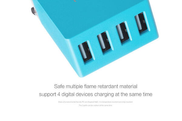 Hálózati töltő adapter  4xUSB - 2,1A  KÉK  + EU adapter - Image 2